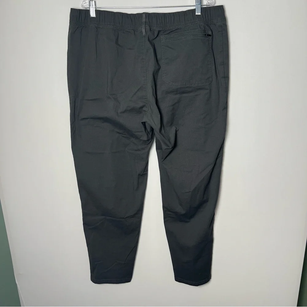 L.L Bean Mens Explorer Ripstop Pants Comfort Waist Tapered XL 32” Gray Gorpcore - Picture 8 of 11